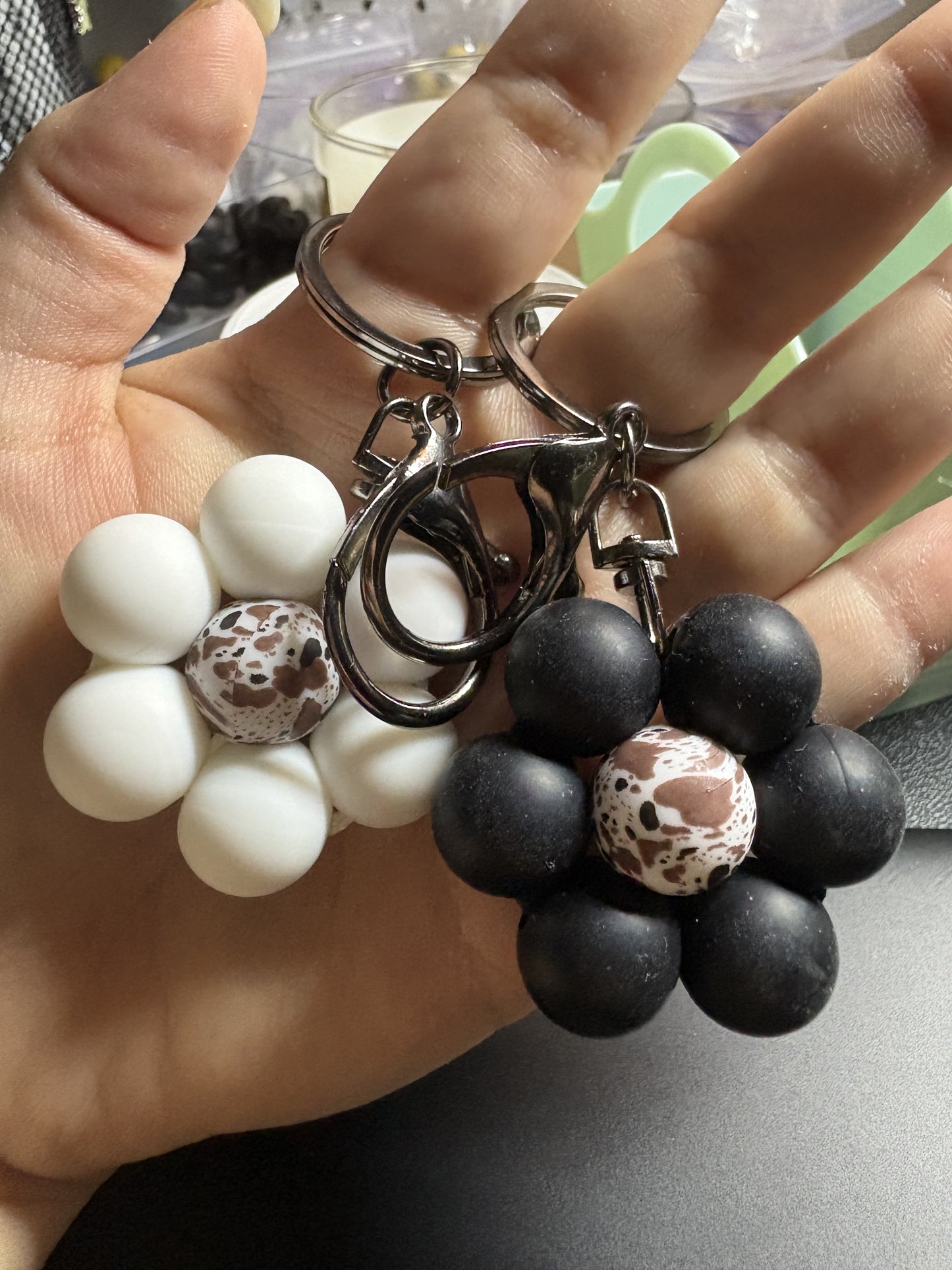 Western friendship flower keychains